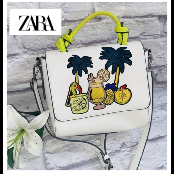 Zara Handbags - ZARA Tropical Crossbody Bag 🌴